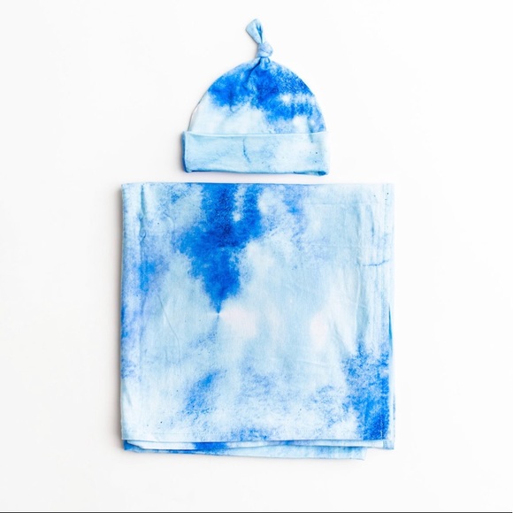 💦NIB LS Swaddle💦 - Picture 3 of 3